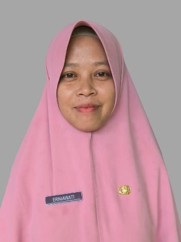 Foto ERNIAWATI